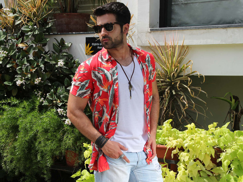 A Complete Guide To Buying Men's Jewelry