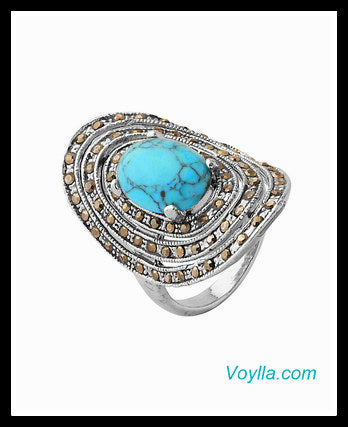 Get the Freshness and A Cool Feeling with Pantone's Color of Spring- Scuba Blue