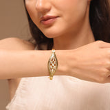 Gold Elegance Royal Noor Kundan Bracelet