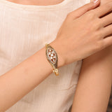 Gold Elegance Royal Noor Kundan Bracelet