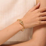 Gold Elegance Royal Teardrop Kundan Bracelet