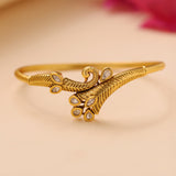 Gold Elegance Peacock Grace Kundan Bracelet