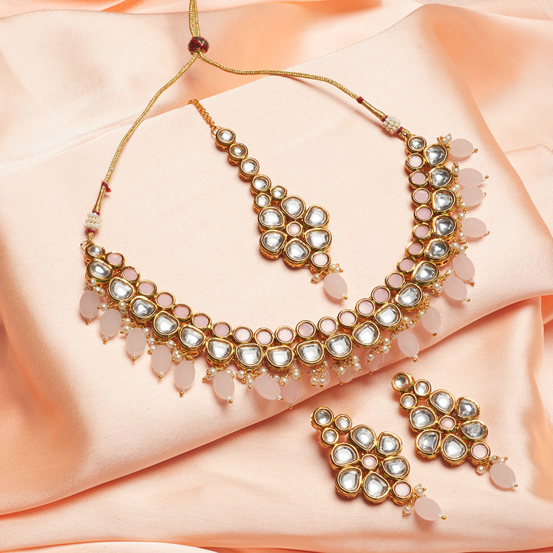 Classic Kundan Maang Tikka Set – VOYLLA