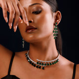 Sparkling Elegance Adaa Emerald Raindrop Hasli Necklace Set