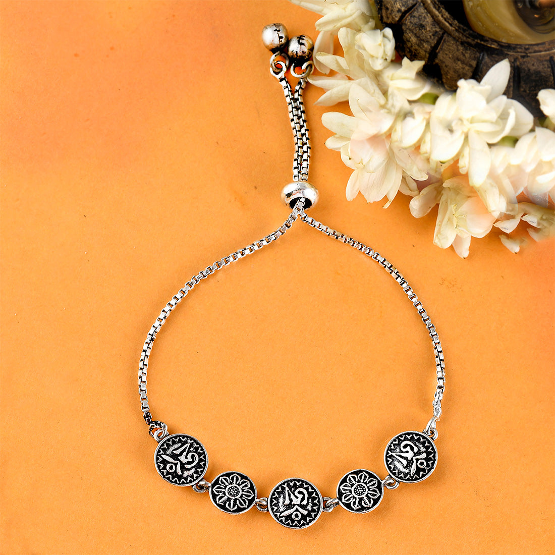 Bodhi Pema Bracelet - Main Image