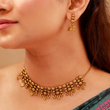 Pillars Of Time Dev Shilp necklace set