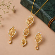 Noor Short Necklace set - Noor