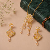 Halo Drift Short Necklace Set - Noor