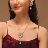 Royal Romance Mary Gold Necklace Set