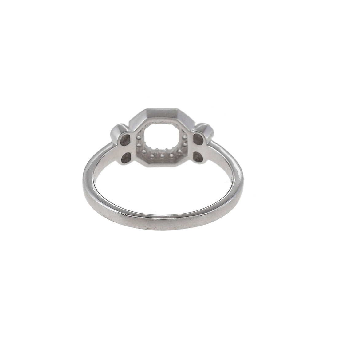 Sterling Silver Round Cut Zircons Cocktail Ring