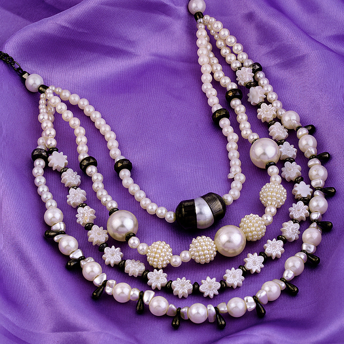 Black Rhodium Plated Beaded Pearl Necklace