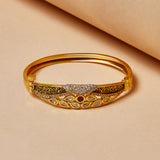 Gold Toned Kundan Embellished Brass Bracelet
