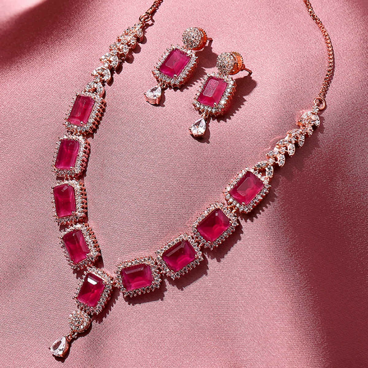 Rose Gold Brass Necklace Sets – VOYLLA