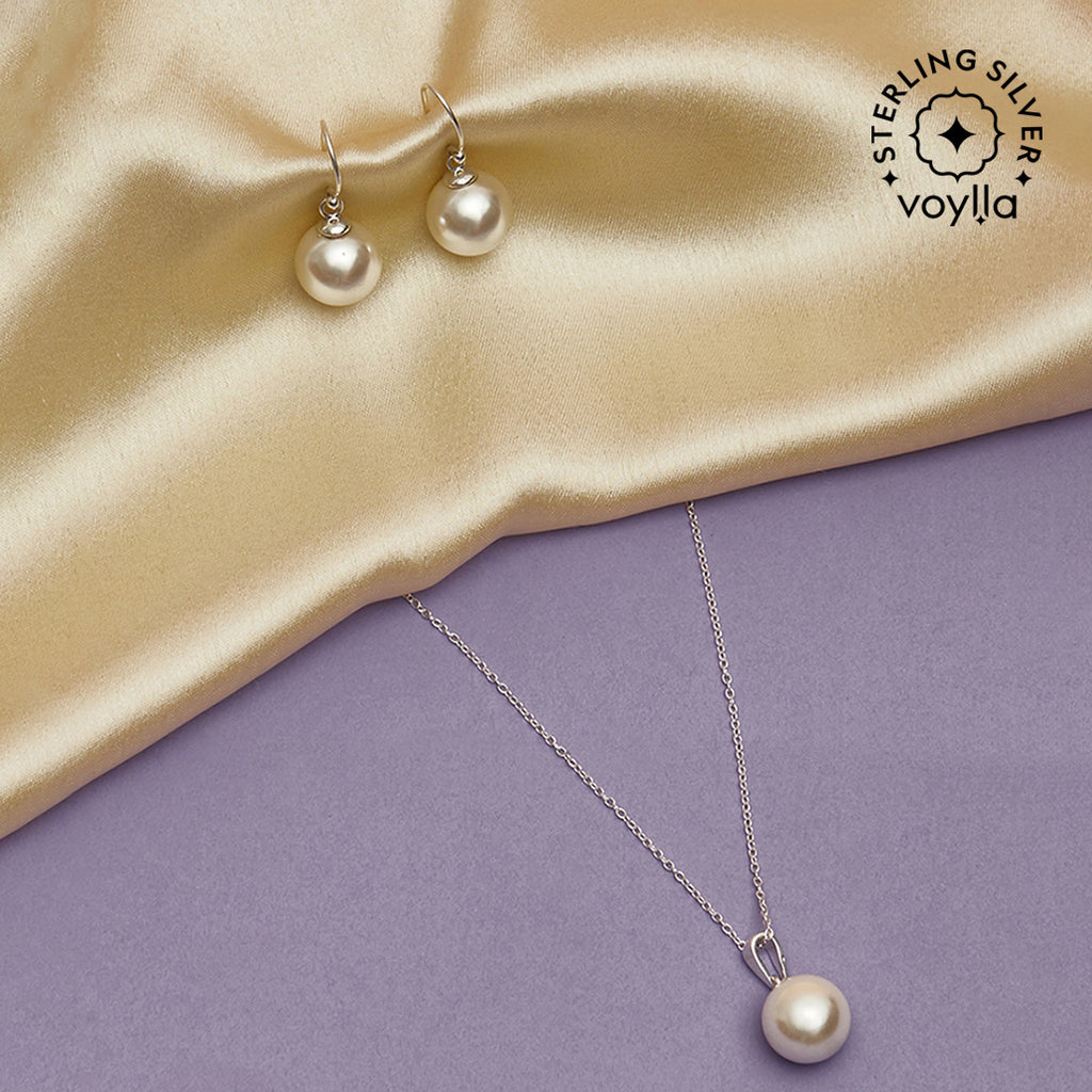 DOUBLE C HEART NECKLACE WITH CRYSTALS WHITE PEARLS AND SILVER METAL