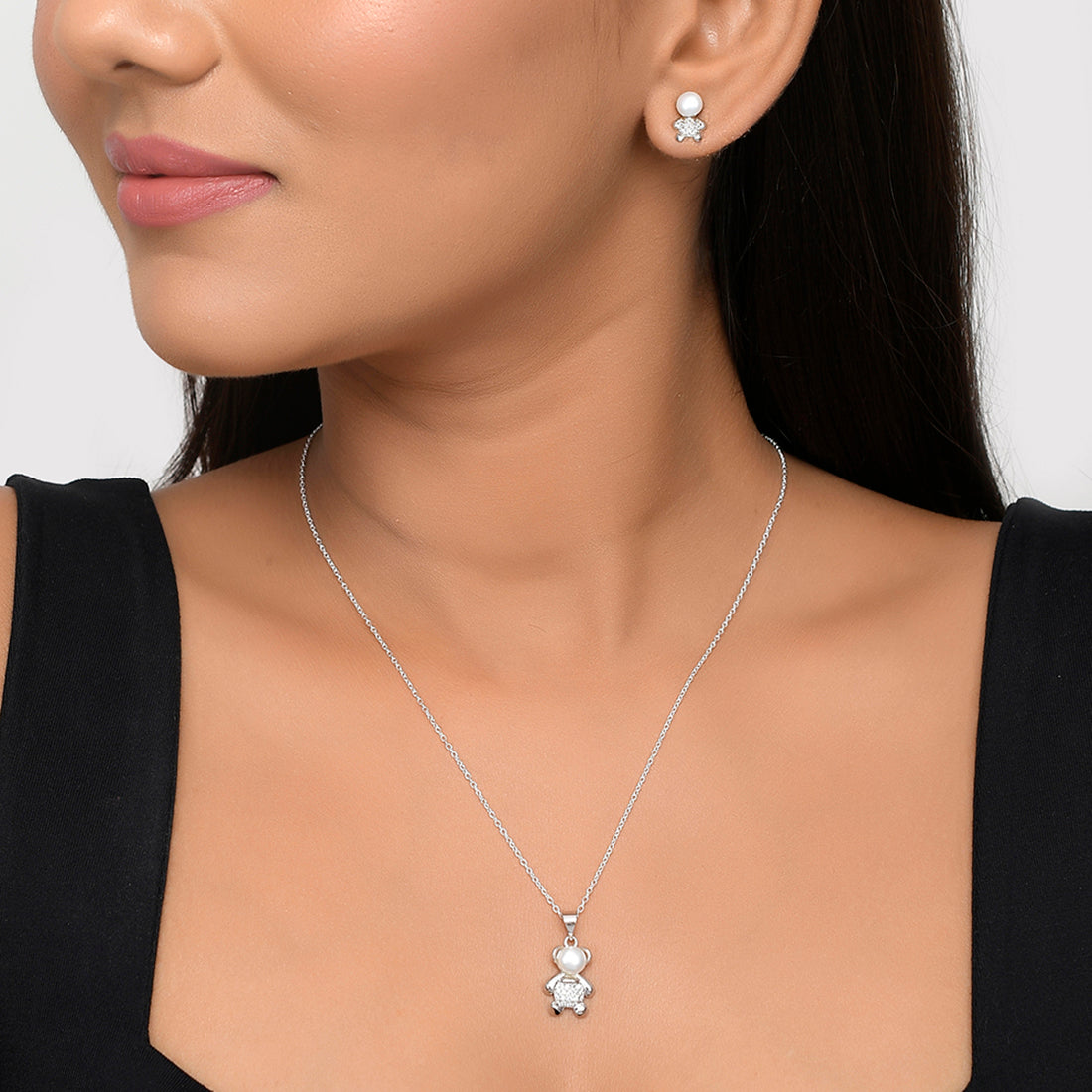 Round Cut CZ and Faux Pearls Minimalistic Brass Silver Plated Pendant Set
