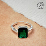 Sterling Silver Ring Decked With Green Stone