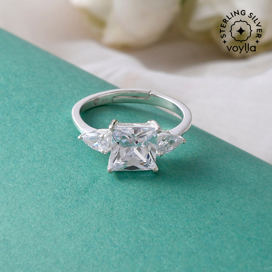 Sterling Silver Elegant Design Ring