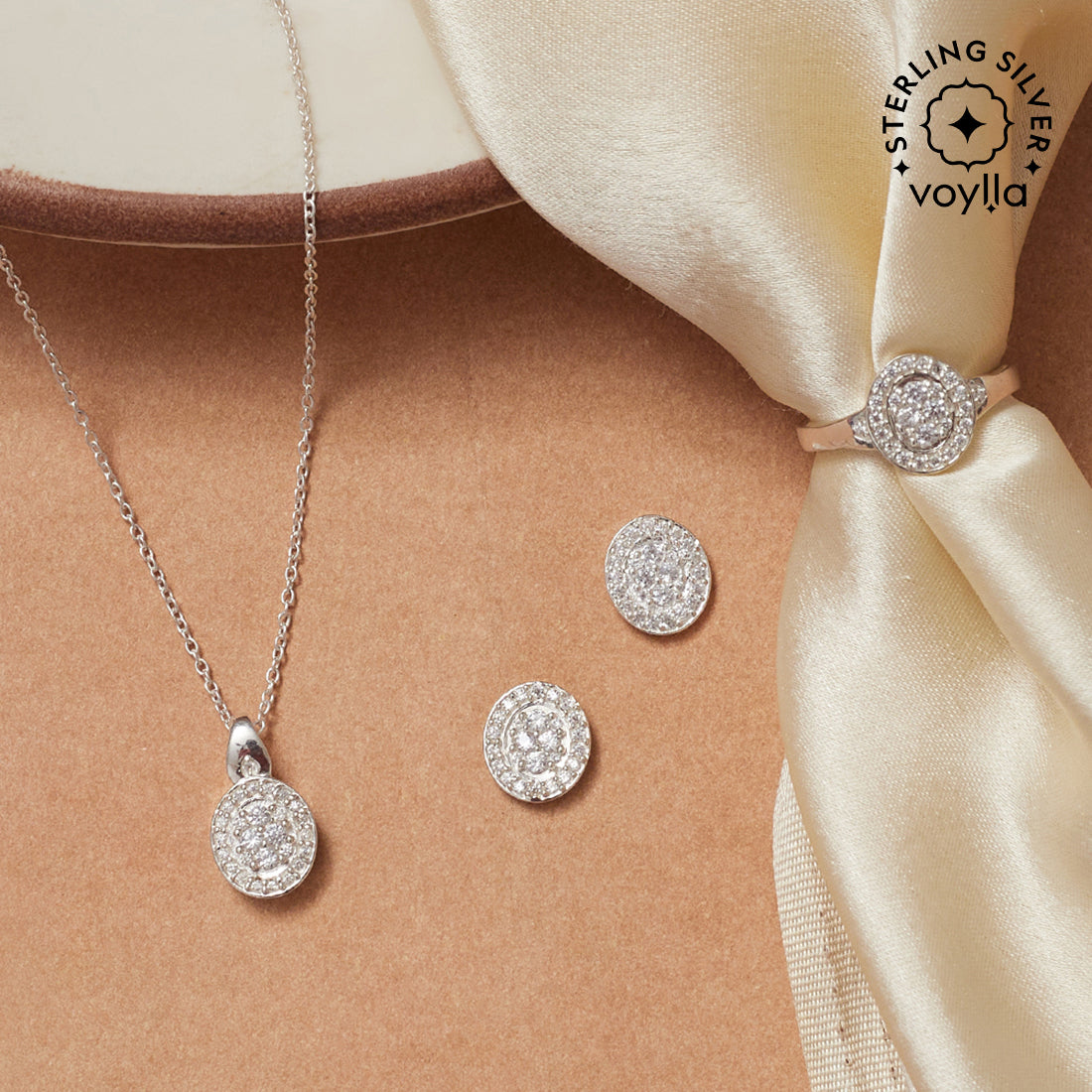 925 Sterling Silver Petit Pendant, Earrings and Ring Set – VOYLLA