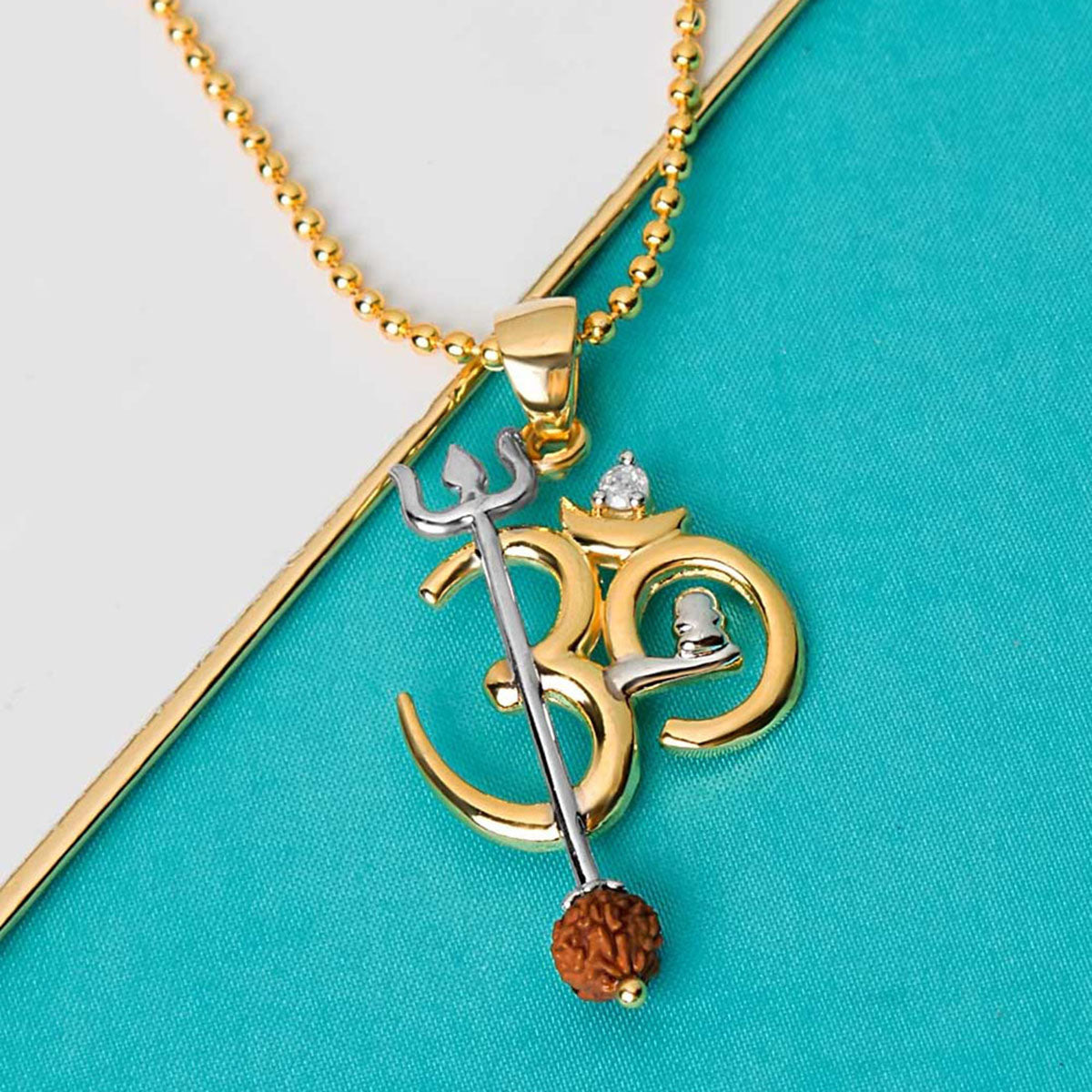 OM Design Rudraksha Studded Pendant With Chain For Men