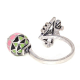 Adorned Spin Floral Motifs Ring