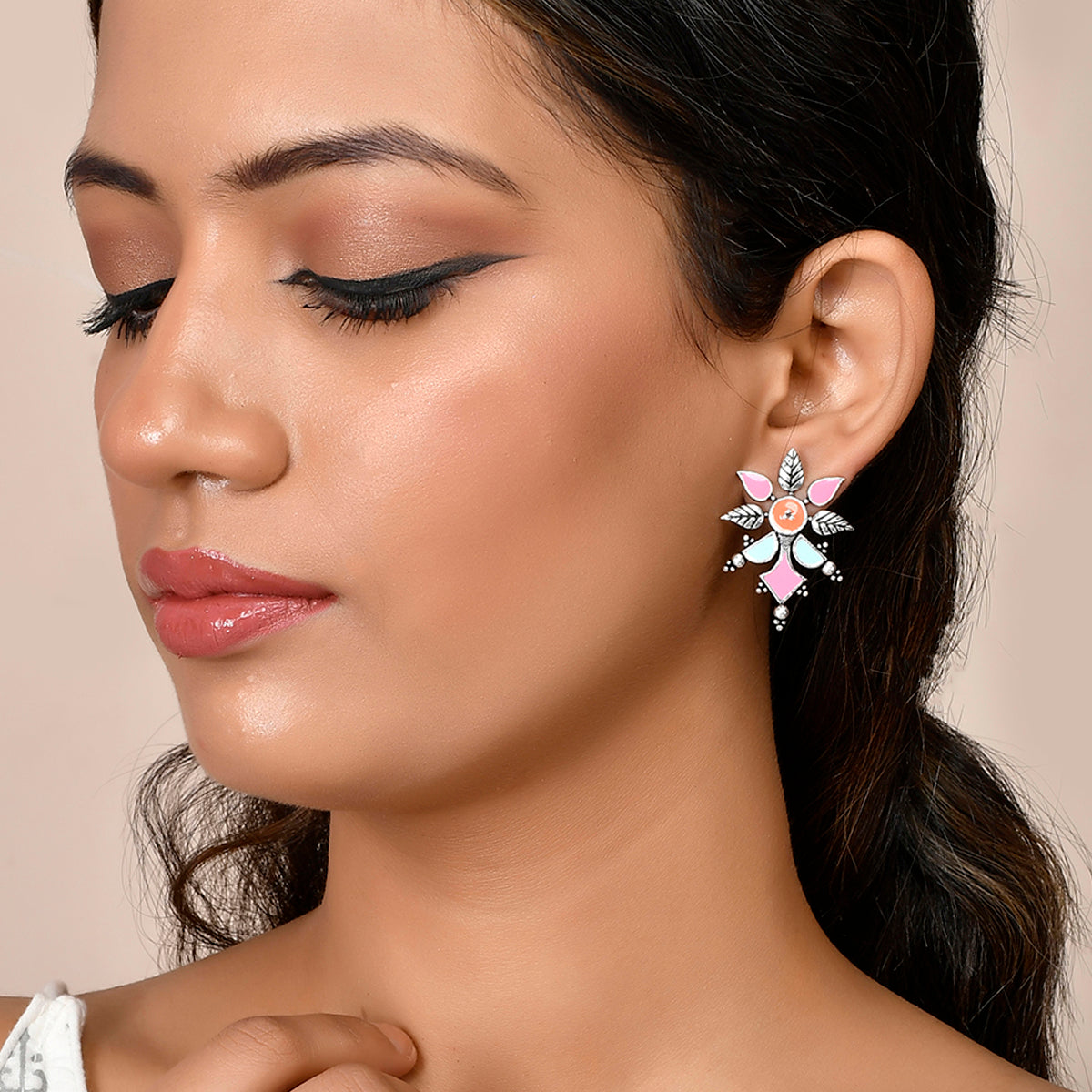 Bagh E Fiza Floral Pattern Subtle Earrings