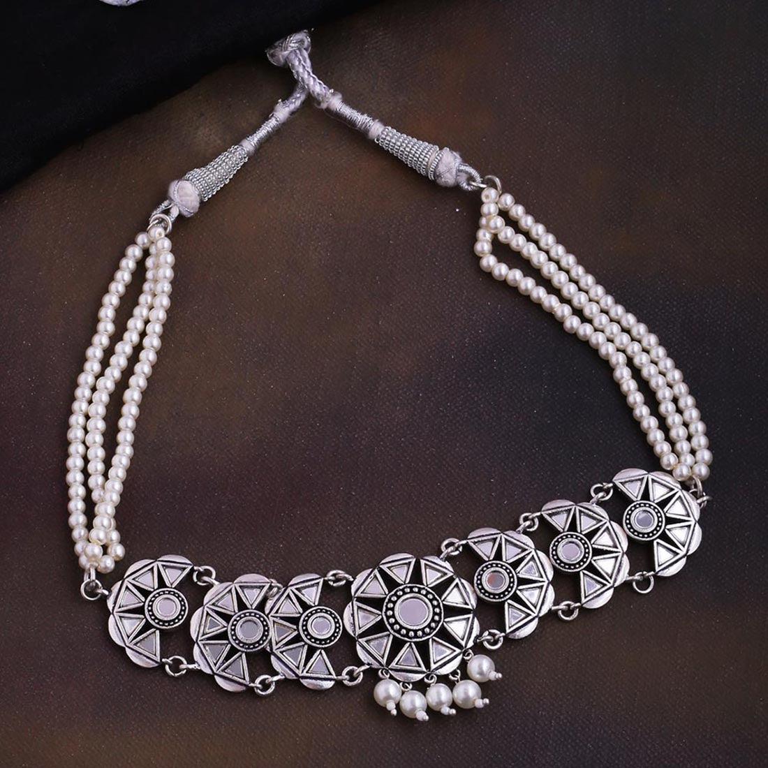 Amaira Faux Pearls Necklace