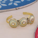 Gwalior Circles Floral Motifs Embossed Bracelet