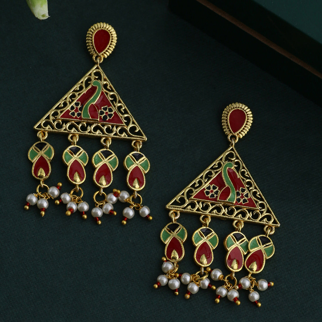 Tahira Glorious Red Trikone Earrings
