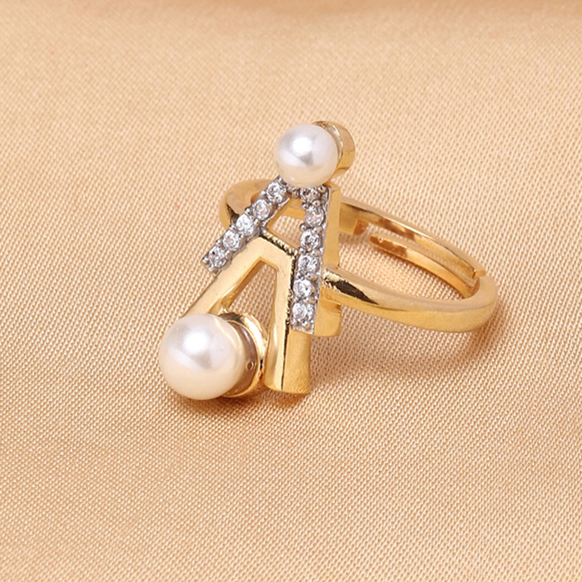 Hand rings ideas for girls | Pearl ring design, Pearl engagement ring, Pearl  wedding ring