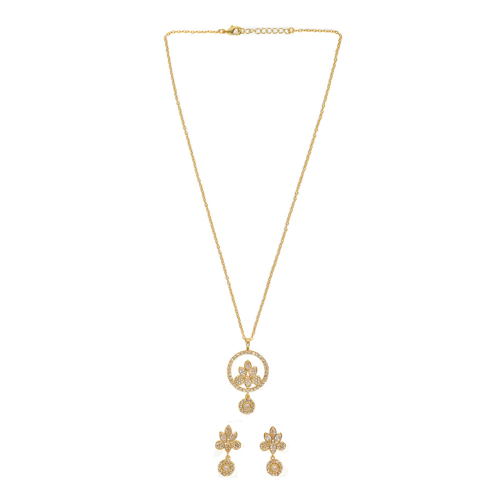 Buy Yellow Gold Necklaces & Pendants for Women by Candere By Kalyan  Jewellers Online | Ajio.com