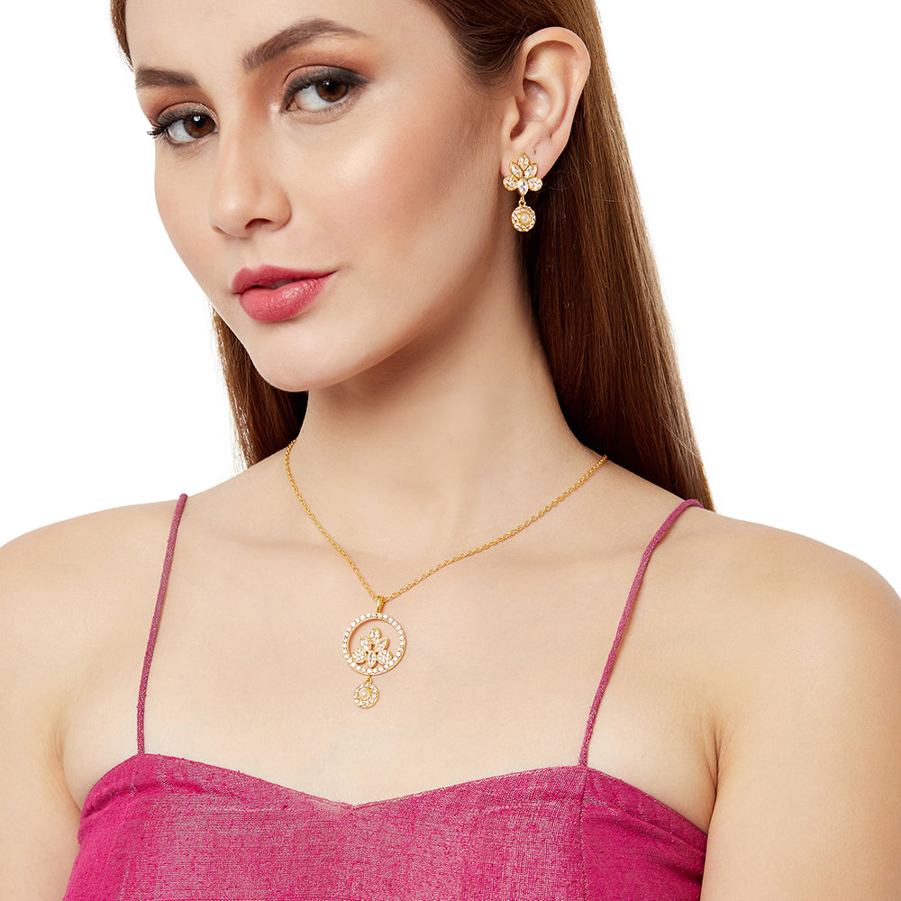 Rich Yellow Gold Plated Pendant Set