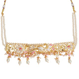 Traditional necklace with pearls and lotus design