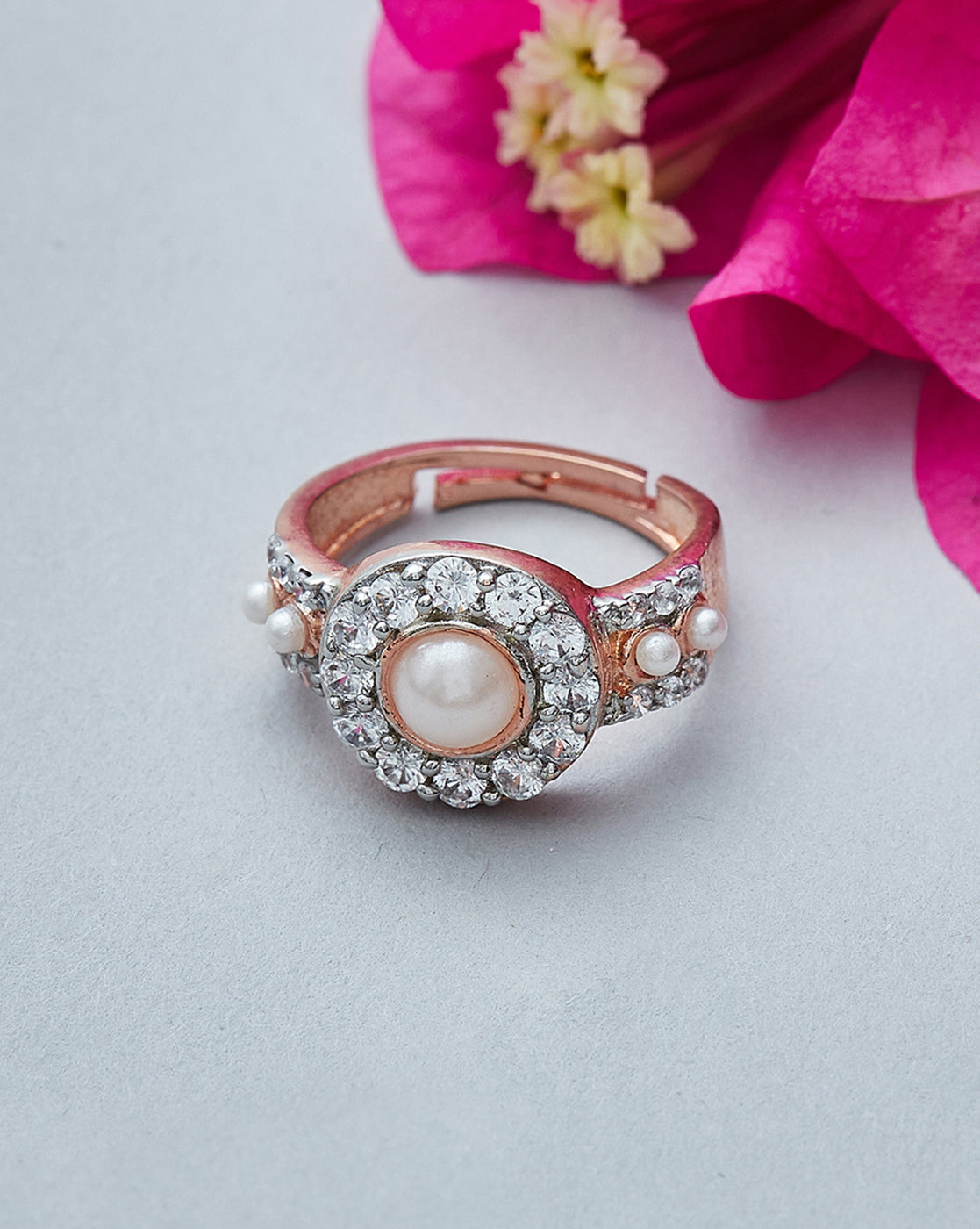 Pearly Whites Fascinating CZ Ring