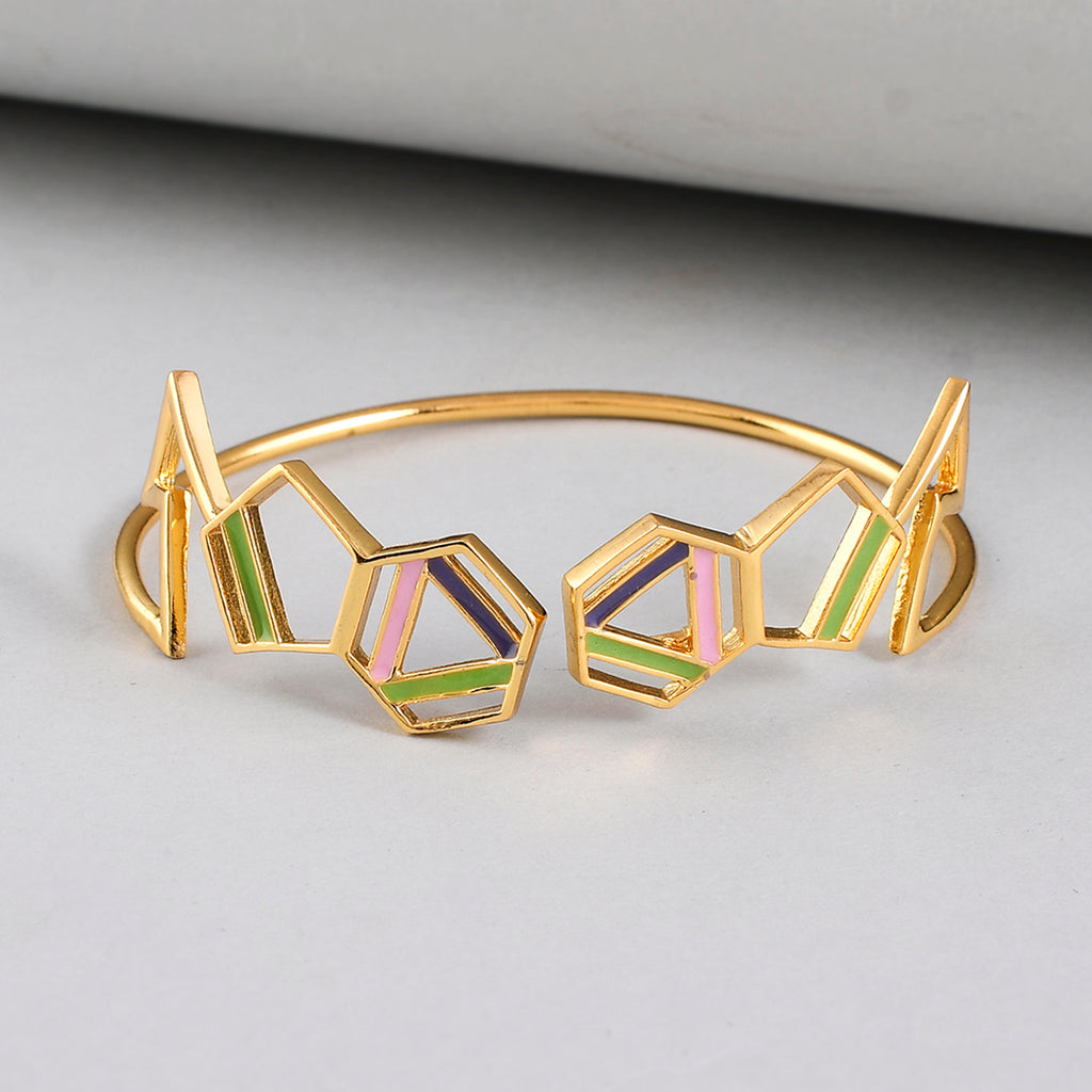 Benzene Gold Hexagons Pattern Bracelet – VOYLLA