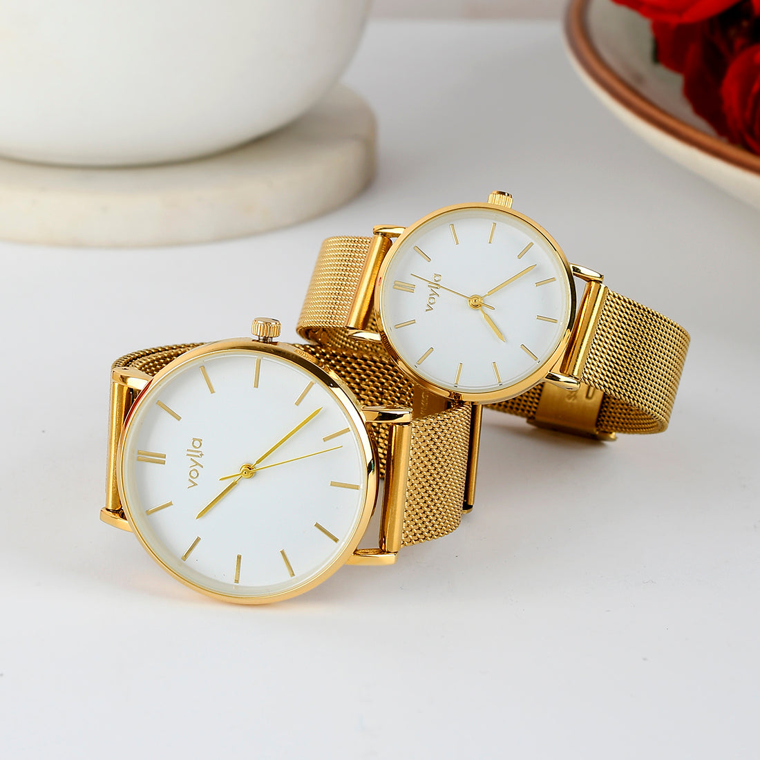 Voylla Yellow Gold Mesh Strap Couple Watches – VOYLLA