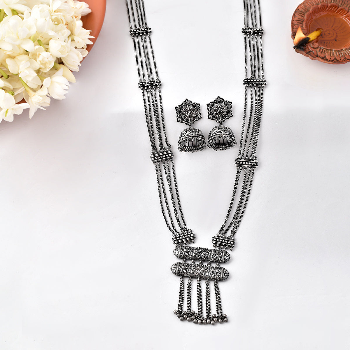 Nrityotsava Vamakshi Long Necklace Set