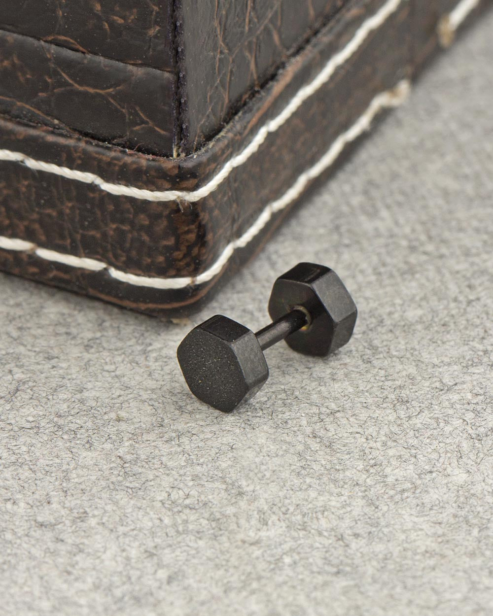 Fashion Stud Out Double Hexagon Stud